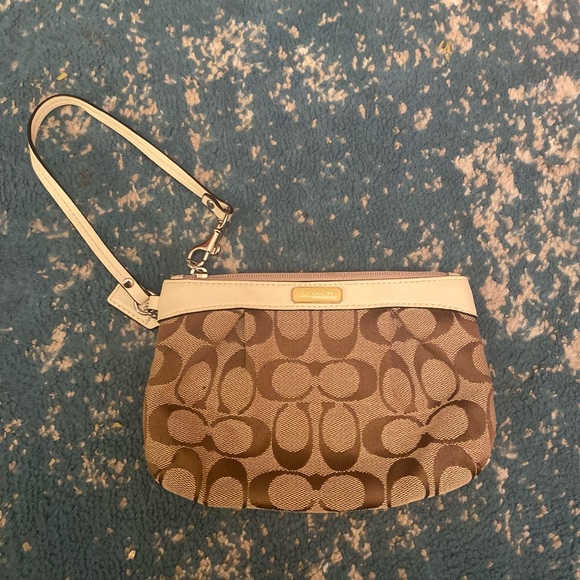 Coach Wristlet - Picture 1 of 5
